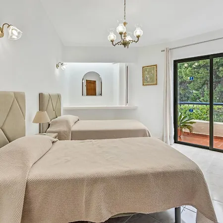 Casa de Férias With Golf Course View And Private Pool Quarteira
