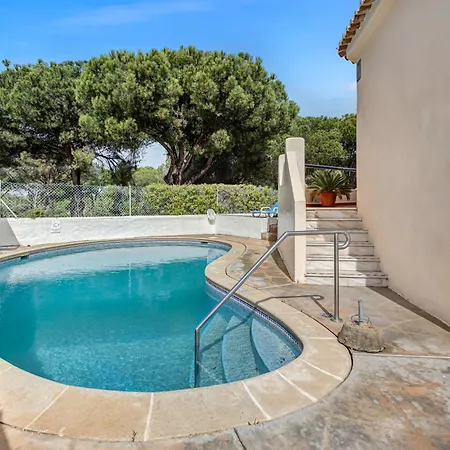 With Golf Course View And Private Pool Casa de Férias *