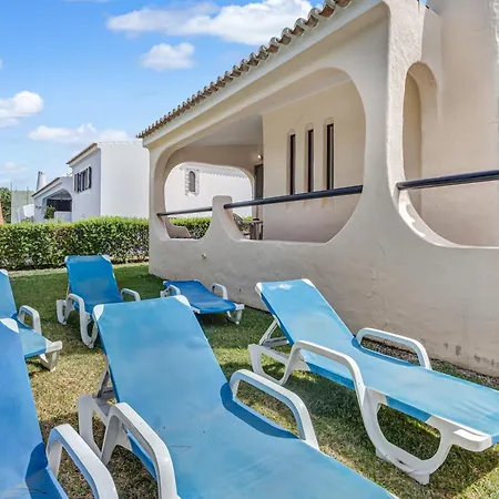 With Golf Course View And Private Pool Сasa de vacaciones